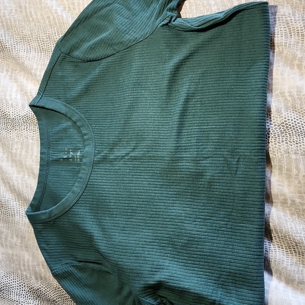 Target Ribbed Shirt - L